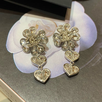 CC Love in Bloom Sparkling Earrings