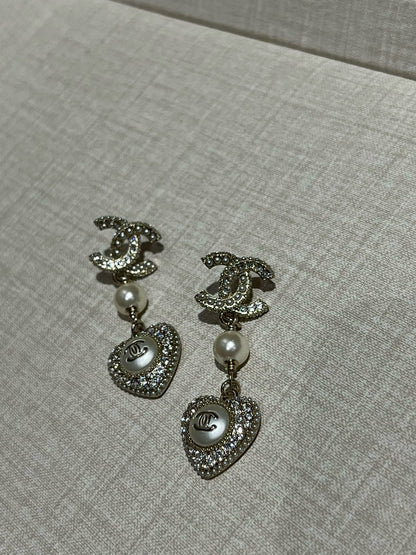 Vintage Cc heart earrings