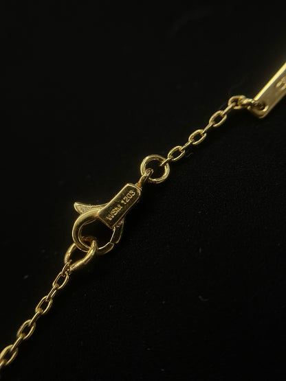 Siyana charm necklace