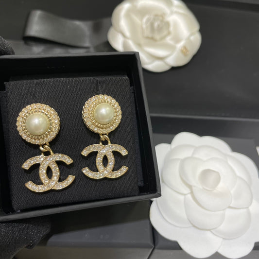 Pendientes CC Pearl con diamantes