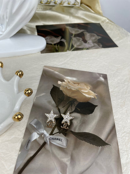 CC star rhinestone earring