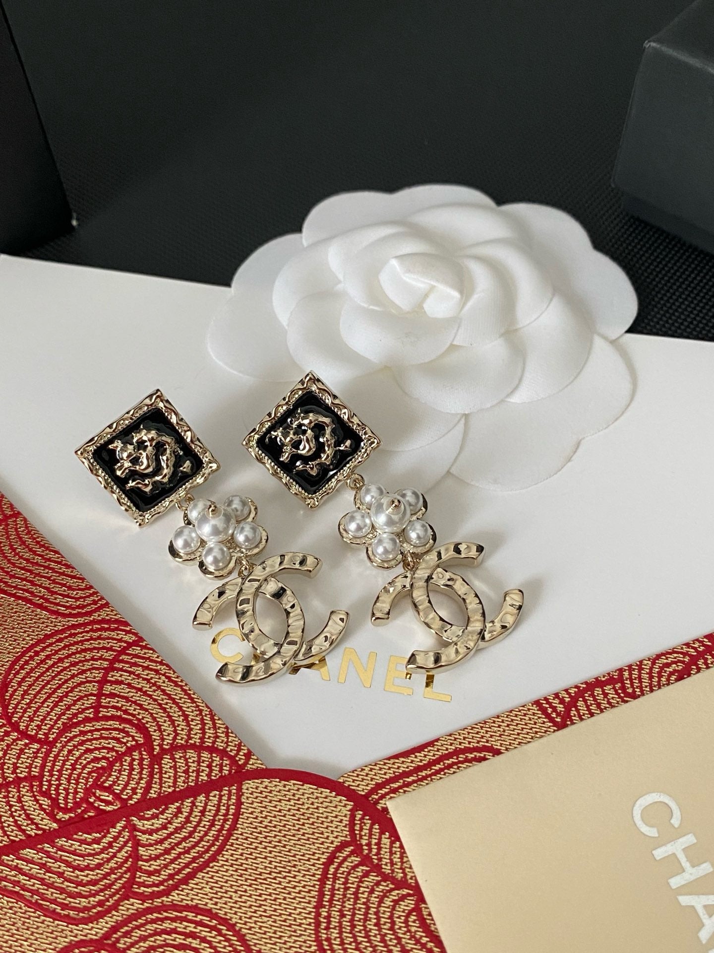 Cici bloom earrings