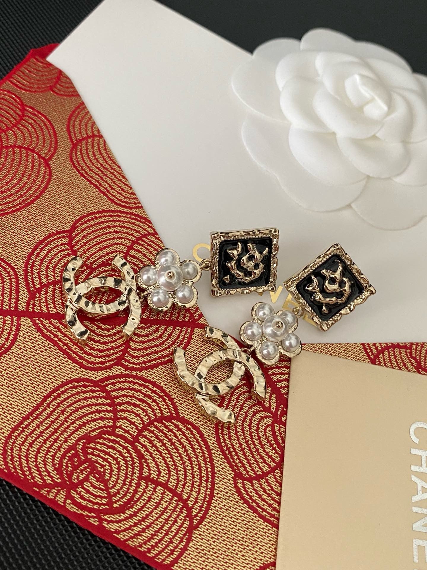 Cici bloom earrings