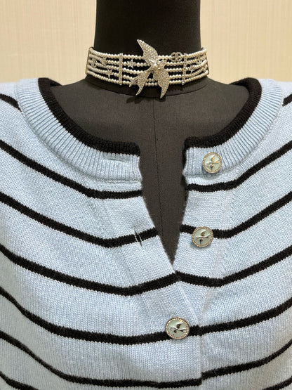 Cardina bird necklaces