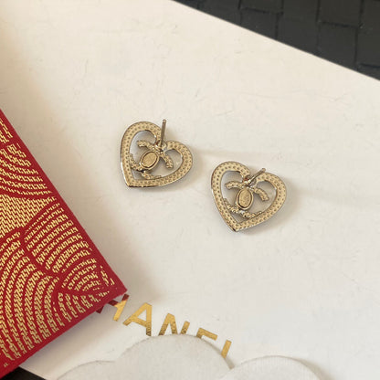 CICY love crystal earrings