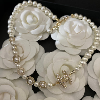 Collar de perlas de coco