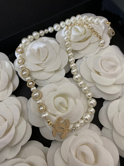 Collar de perlas de coco