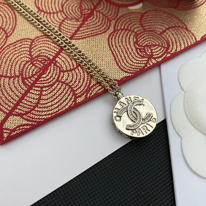 Mary gold necklace