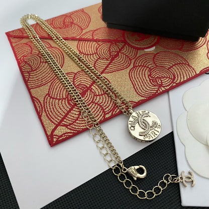 Mary gold necklace