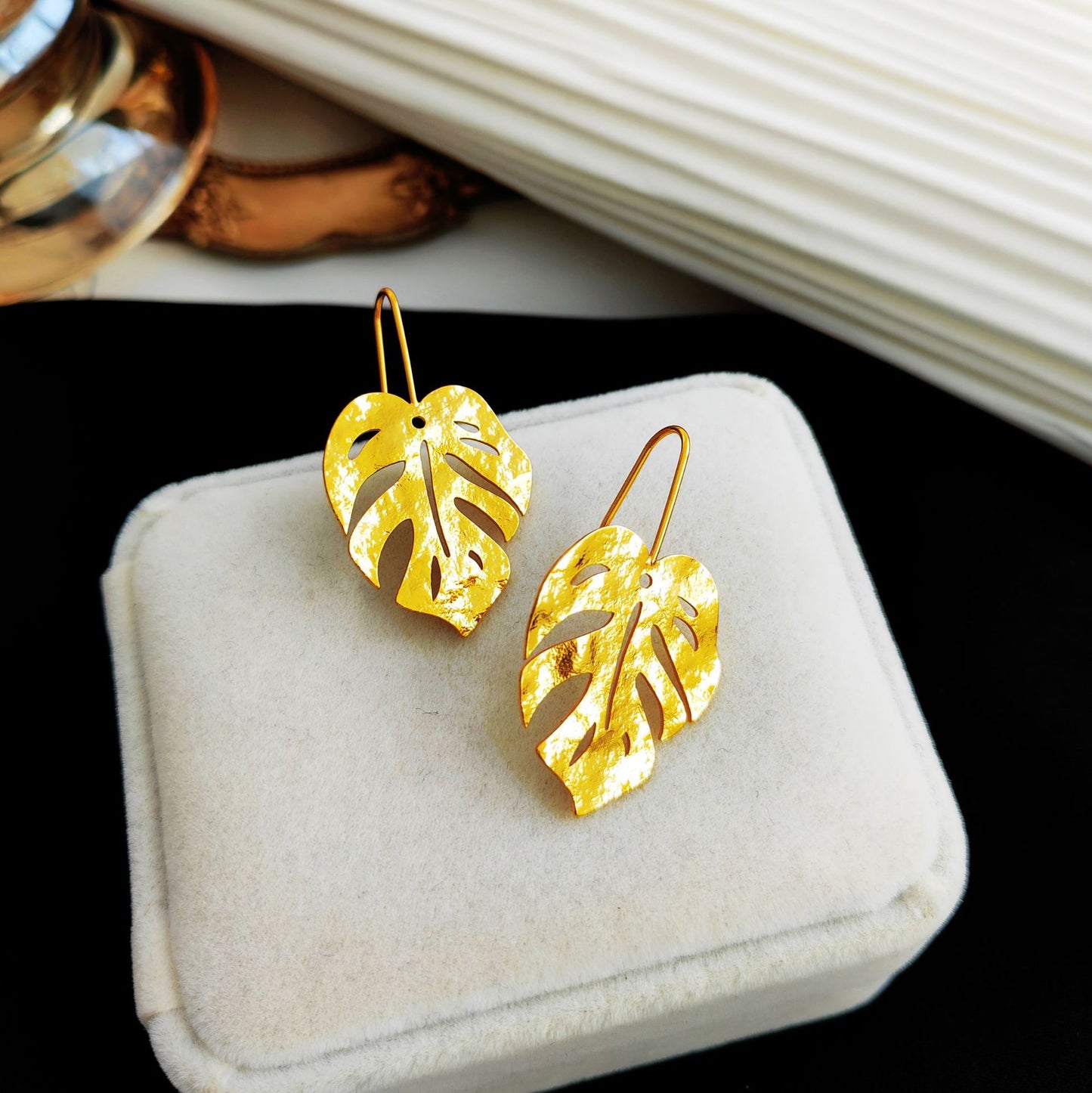 Pendientes de hoja
