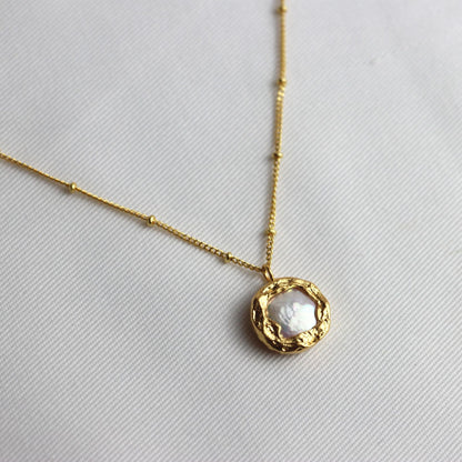 YOKAI Pearl necklace
