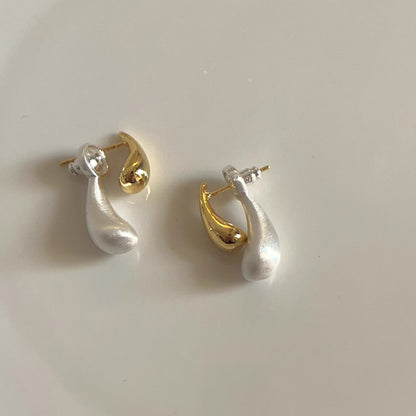 Water drop earrings