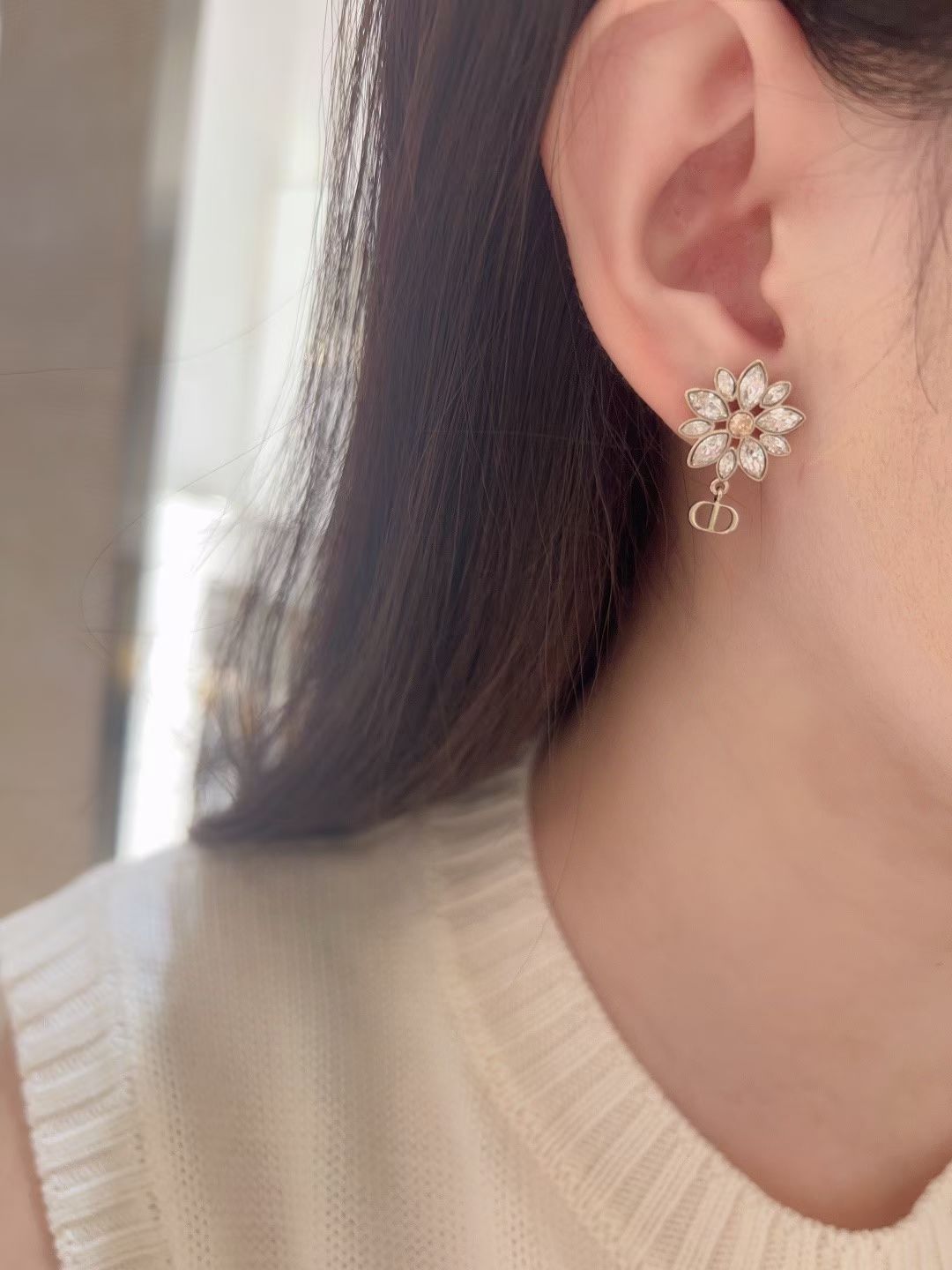 Diecey Bloom earrings