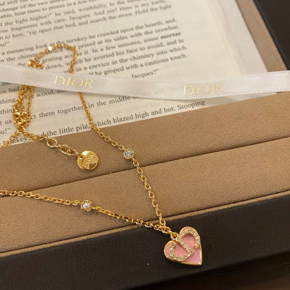 D&O heart necklace