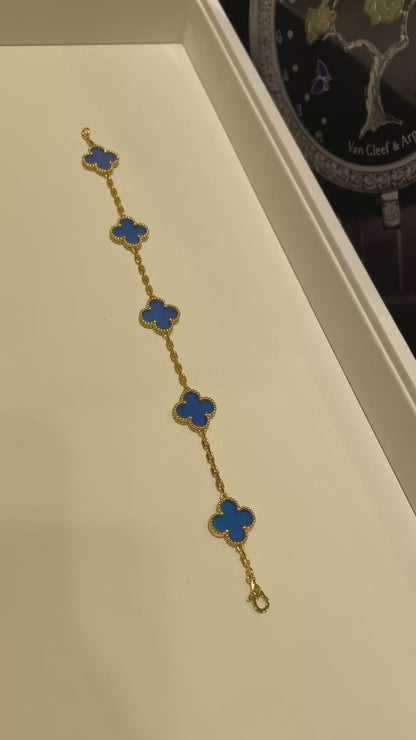 Clover bracelet